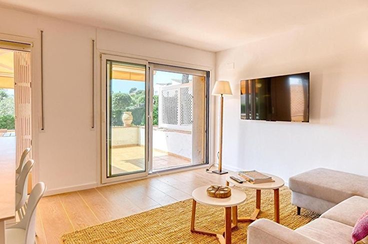 Apartment 3 bedrooms with Pool, Parking and garden in Calella de Palafrugell - Rent Seasonal