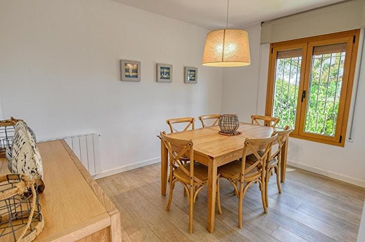 Apartment 3 bedrooms with Pool, Air-conditioning, Wifi, Parking and garden in Calella de Palafrugell - Rent Vacation - Tourist