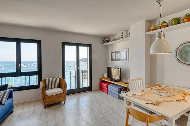 Apartment 2 bedrooms with Sea views, Air-conditioning, Wifi and Parking in Calella de Palafrugell - Rent Seasonal