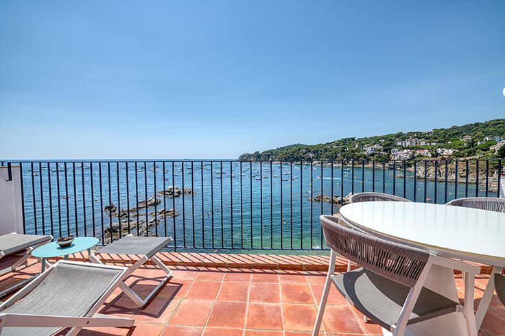 Penthouse 1 bedroom with Sea views, Wifi and Parking in Calella de Palafrugell - Rent Seasonal