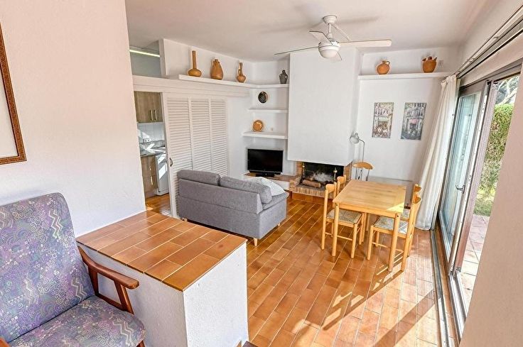 Apartment 2 bedrooms with Pool, Parking and garden in Calella de Palafrugell - Rent Vacation - Tourist