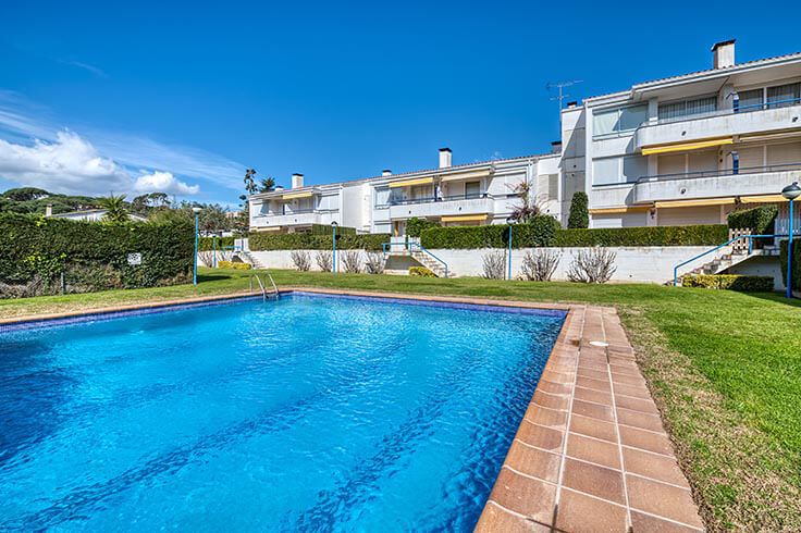 Apartment 2 bedrooms with Pool, Parking and garden in Calella de Palafrugell - Rent Vacation - Tourist