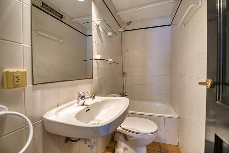 Apartment 3 bedrooms with Sea views and Parking in Calella de Palafrugell - Rent Seasonal