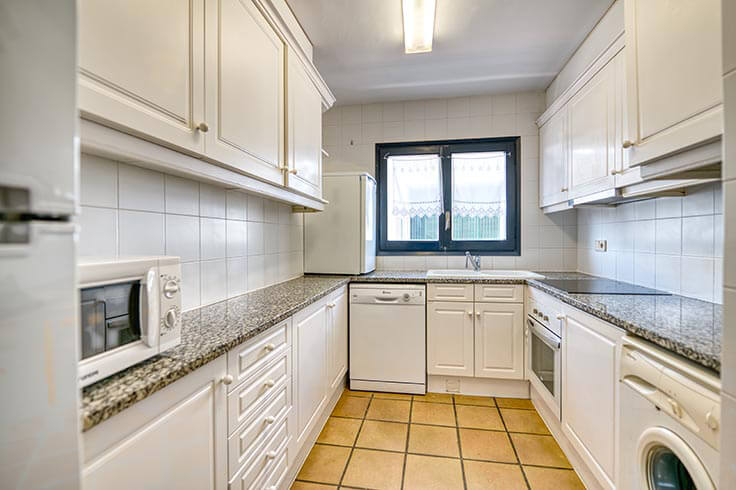 Apartment 3 bedrooms with Sea views and Parking in Calella de Palafrugell - Rent Seasonal