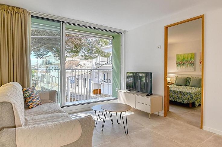 Apartment 3 bedrooms with Pool, Air-conditioning, Wifi, Parking and garden in Llafranc - Rent Seasonal