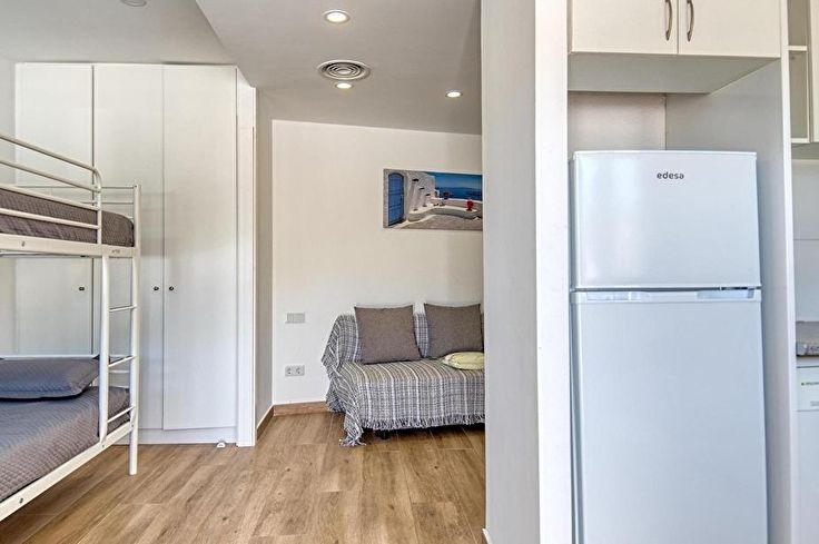 Penthouse in Llofriu - Rent Vacation - Tourist