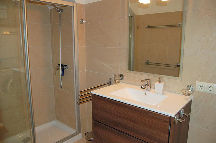 Apartment 3 bedrooms with Wifi in Llofriu - Rent Vacation - Tourist