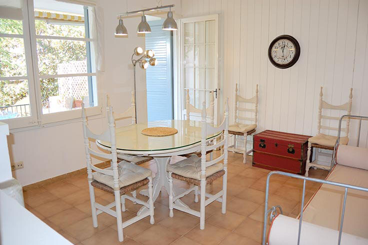 Apartment 3 bedrooms with Wifi in Llofriu - Rent Vacation - Tourist