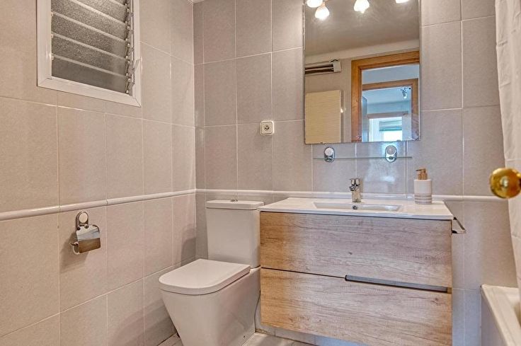 Apartment 2 bedrooms with Pool, Parking and garden in Esclanyà - Rent Vacation - Tourist