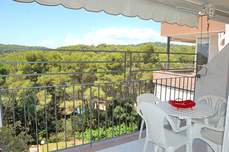 Apartment 2 bedrooms with Pool, Parking and garden in Llofriu - Rent Vacation - Tourist