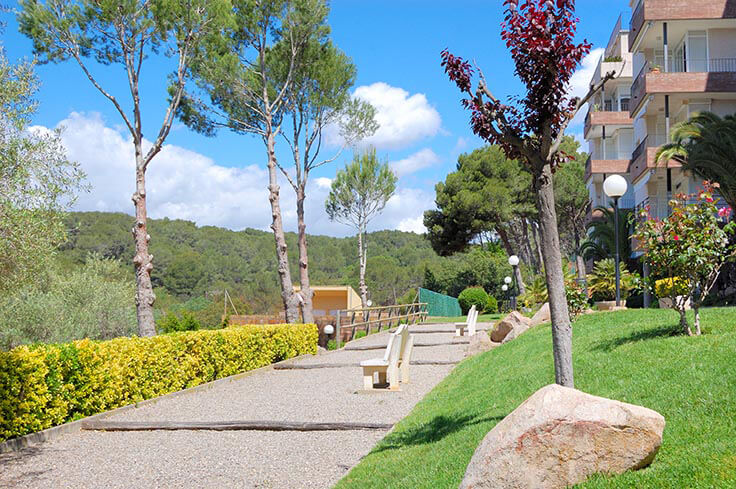 Apartment 2 bedrooms with Pool, Parking and garden in Llofriu - Rent Vacation - Tourist