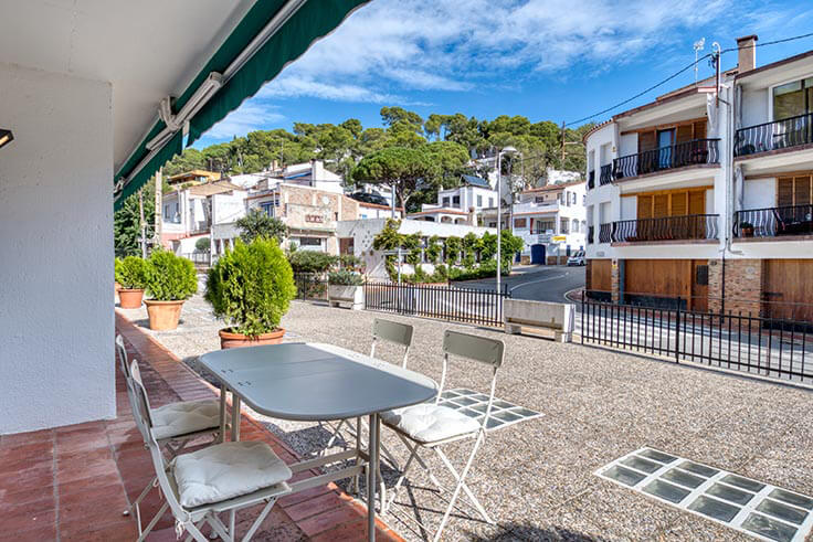 Apartment 2 bedrooms with Parking and garden in Esclanyà - Rent Vacation - Tourist