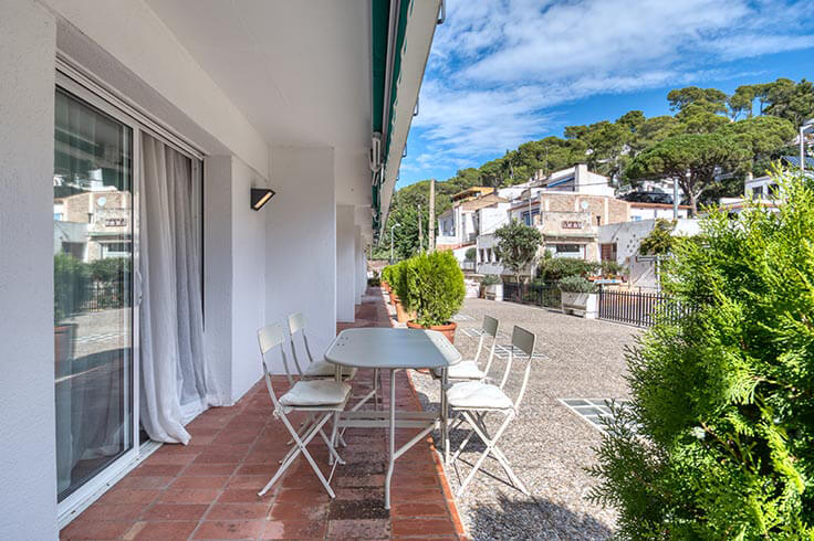 Apartment 2 bedrooms with Parking and garden in Llofriu - Rent Vacation - Tourist