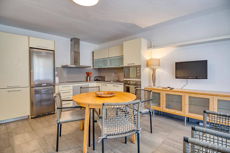 Apartment 2 bedrooms with Parking and garden in Llofriu - Rent Vacation - Tourist