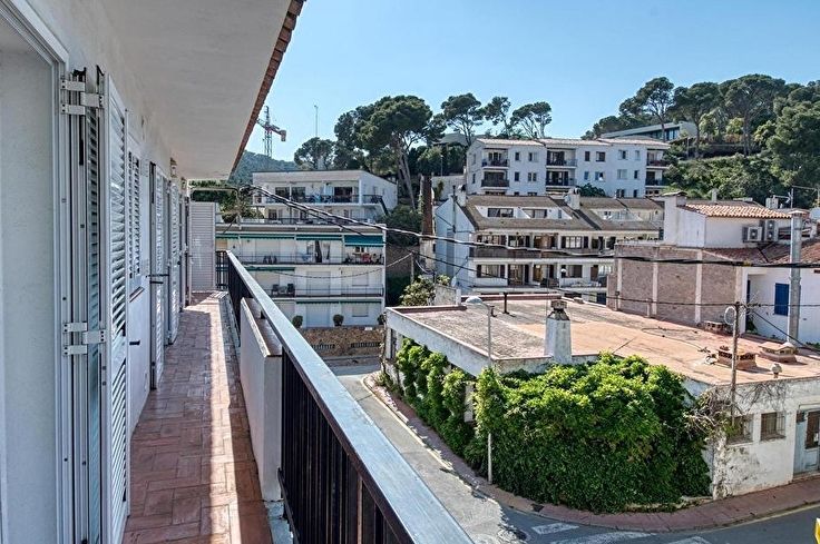 Apartment 4 bedrooms in Tamariu - Rent Vacation - Tourist