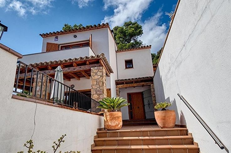 Paired house 4 bedrooms with Pool, Wifi and Parking in Tamariu - Rent Vacation - Tourist