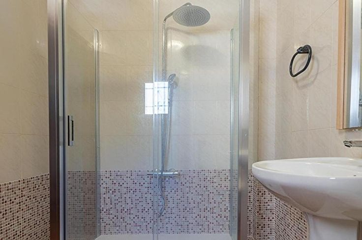 Paired house 4 bedrooms with Pool, Air-conditioning and Wifi in Esclanyà - Rent Vacation - Tourist