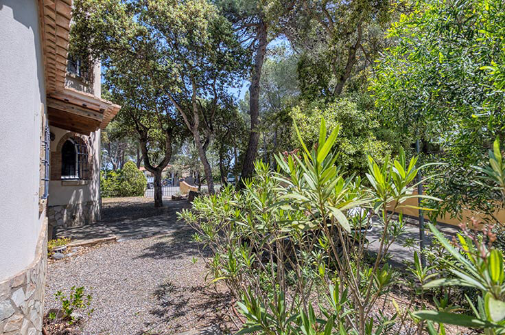 Individual house 3 bedrooms with Wifi in Llofriu - Rent Vacation - Tourist