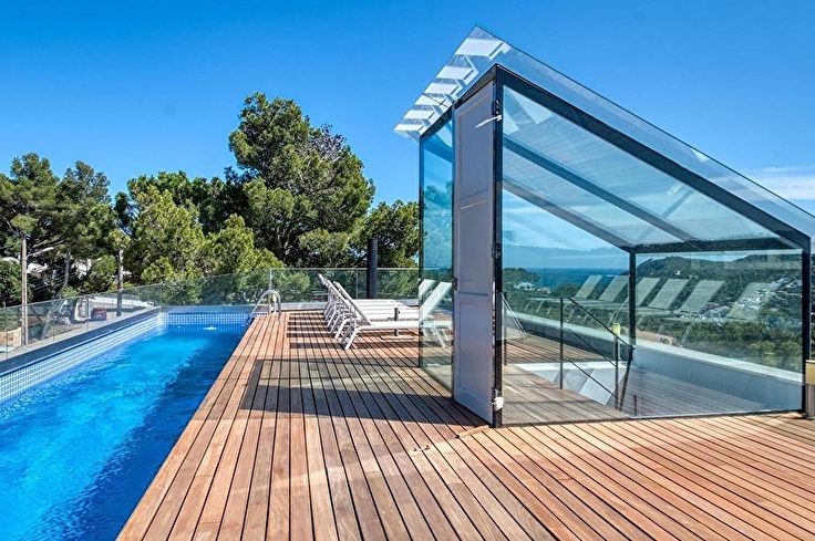 House 4 bedrooms with Pool and Wifi in Llofriu - Rent Vacation - Tourist