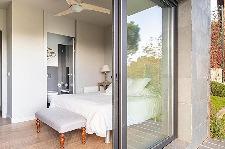 Chalet 5 bedrooms with Pool, Sea views, Air-conditioning and garden in Sant Antoni de Calonge - Rent Seasonal