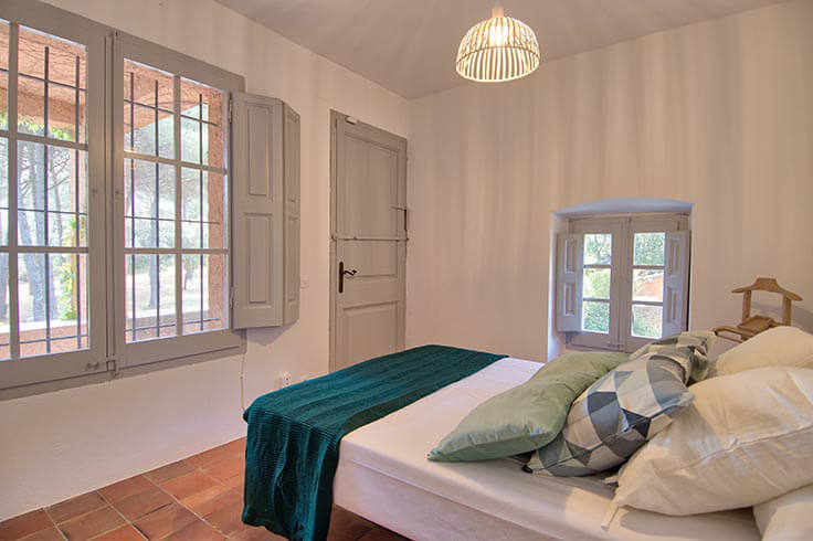 Farmhouse 5 bedrooms with Pool and garden in Llofriu - Rent Vacation - Tourist