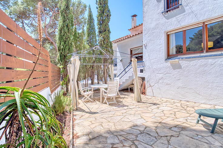 Semi detatched house 4 bedrooms in Tamariu - Buy - For sale