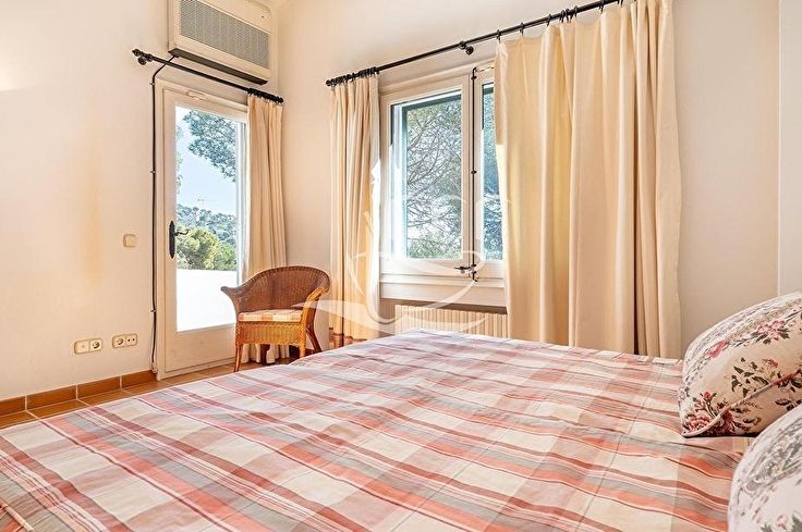 Chalet 5 bedrooms in Llafranc - Buy - For sale