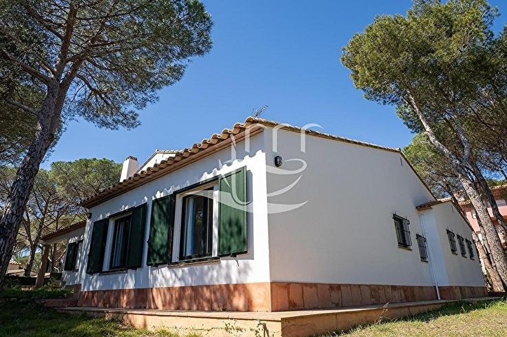 Chalet 5 bedrooms in Llafranc - Buy - For sale