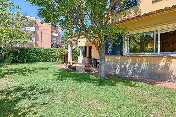 House 5 bedrooms with Parking in Calella de Palafrugell - Buy - For sale