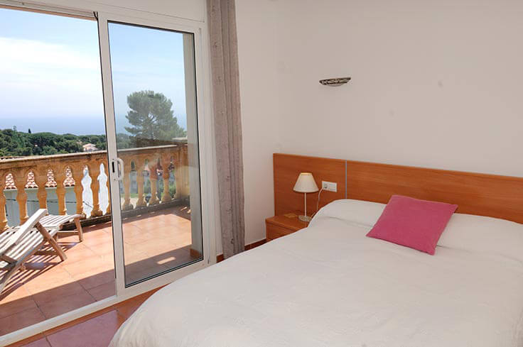 Chalet 6 bedrooms with Pool, Sea views, Parking and garden in Calella de Palafrugell - Buy - For sale