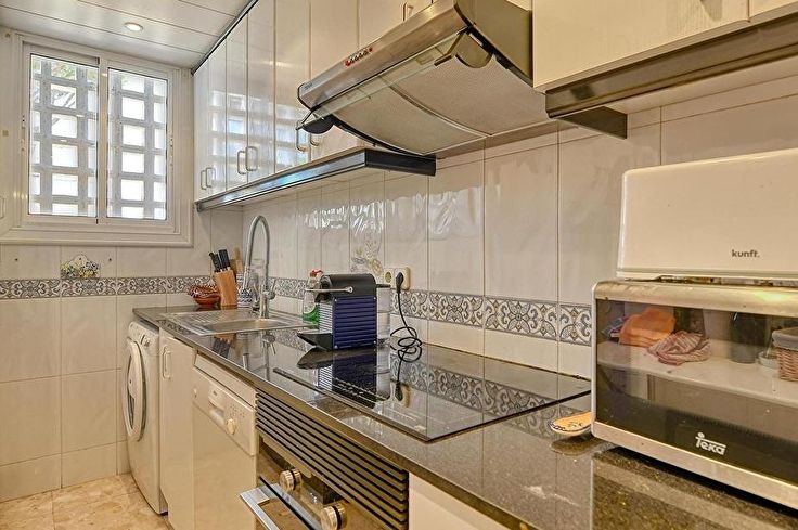 Apartment 4 bedrooms with Pool and garden in Calella de Palafrugell - Buy - For sale