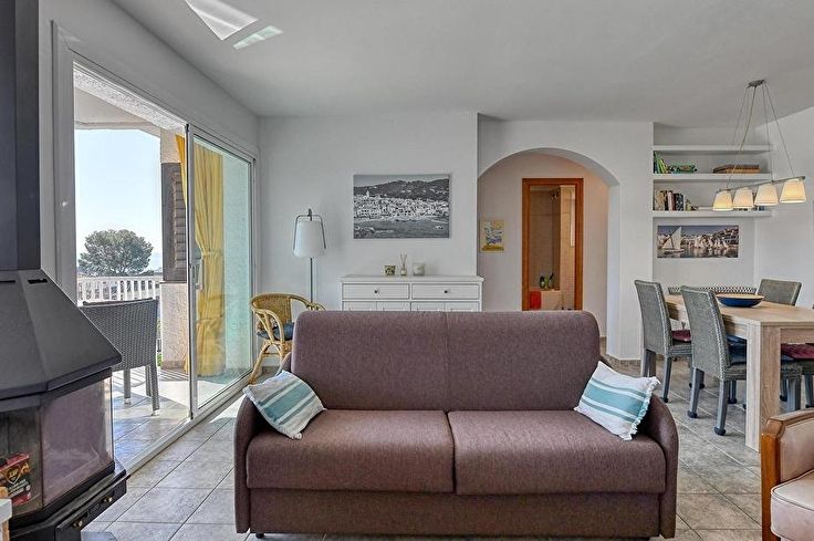 Apartment 3 bedrooms with Pool and Parking in Calella de Palafrugell - Buy - For sale