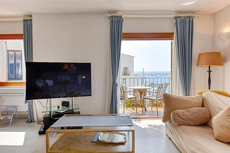 Apartment 4 bedrooms with Sea views and Parking in Calella de Palafrugell - Buy - For sale