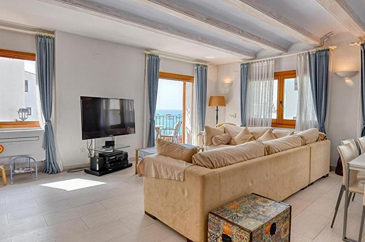Apartment 4 bedrooms with Sea views and Parking in Calella de Palafrugell - Buy - For sale