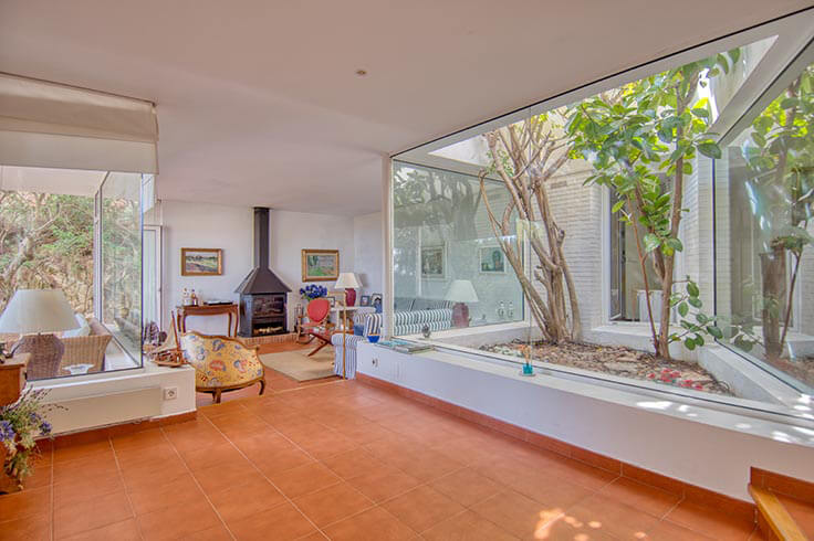 Individual house 4 bedrooms with Pool, Sea views, Barbecue and garden in Mont-ras - Buy - For sale