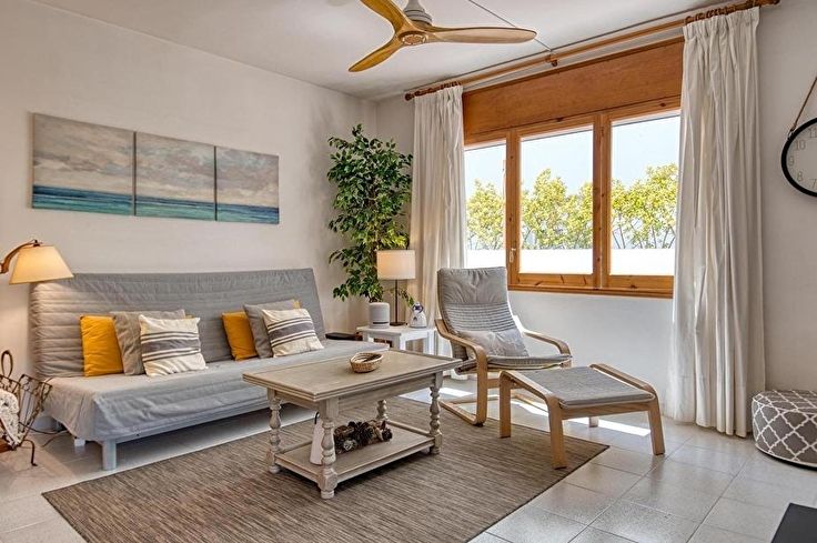 Apartment 3 bedrooms with Pool, Parking and garden in Tamariu - Buy - For sale