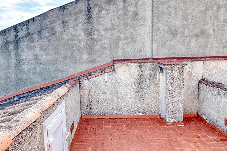 Semi detatched house 3 bedrooms in Tamariu - Buy - For sale