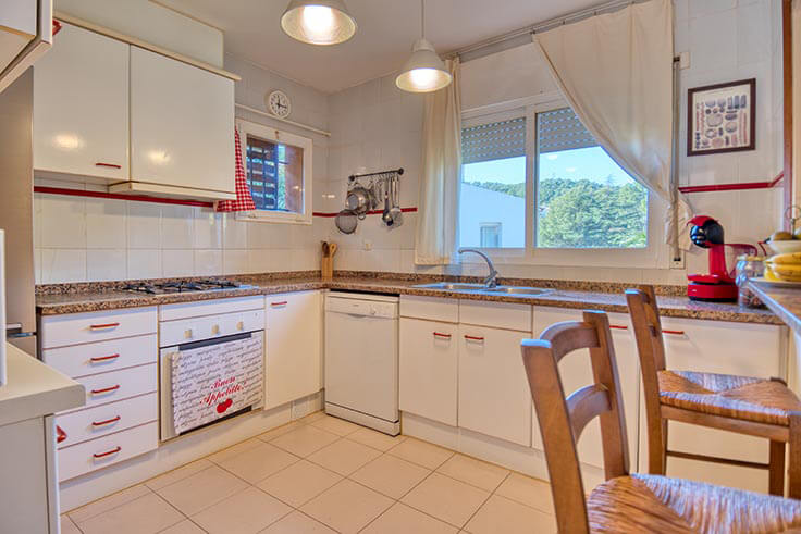 Paired house 3 bedrooms with Sea views and garden in Begur - Buy - For sale