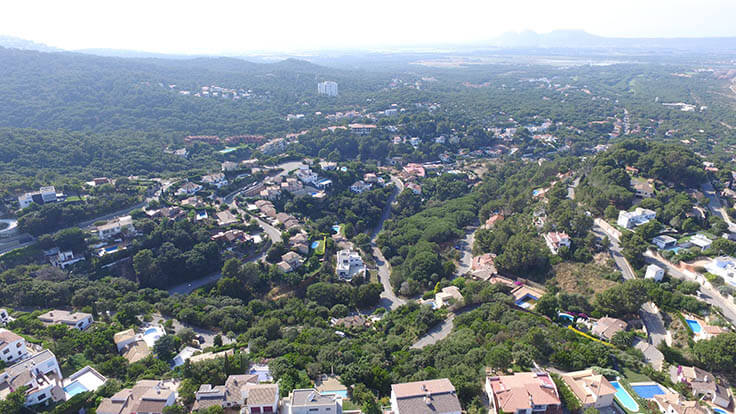 Parcel with garden in Mont-ras - Buy - For sale