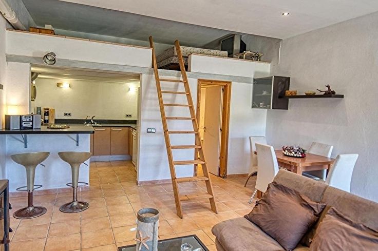 Individual house 5 bedrooms with garden in Begur - Buy - For sale