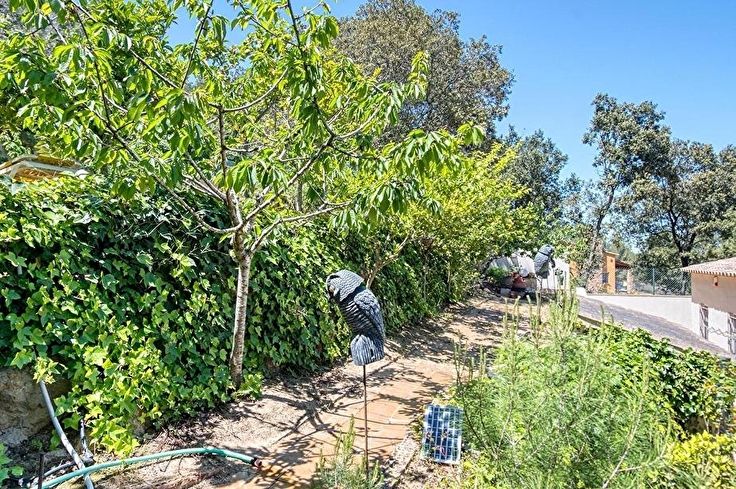 Individual house 5 bedrooms with garden in Begur - Buy - For sale