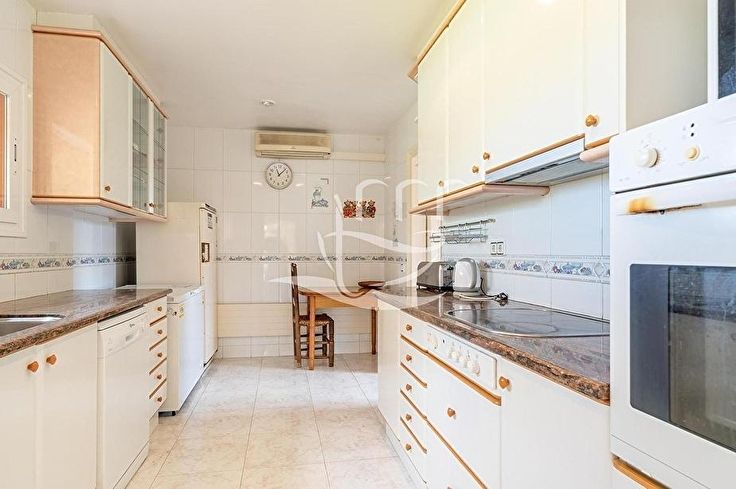 Chalet 6 bedrooms with Pool and garden in Llagostera - Buy - For sale