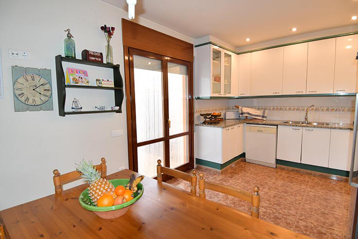 Semi detatched house 4 bedrooms with garden in Begur - Buy - For sale