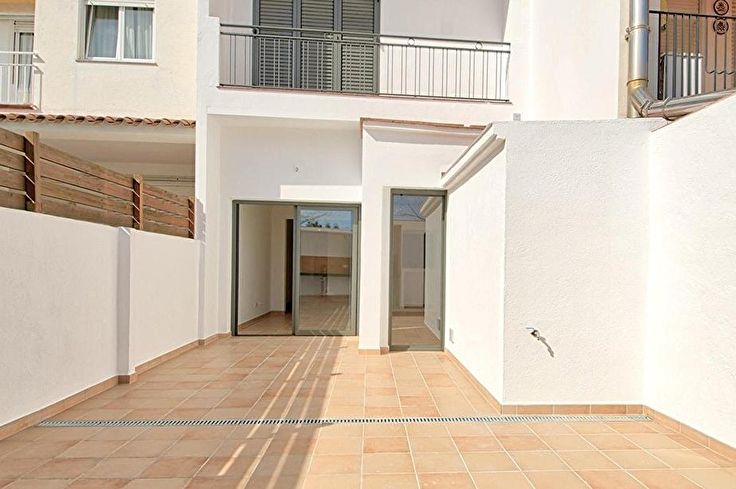 House 4 bedrooms in Palafrugell - Buy - For sale