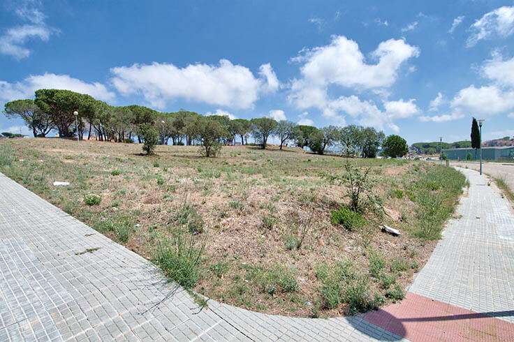 Parcel in Mont-ras - Buy - For sale