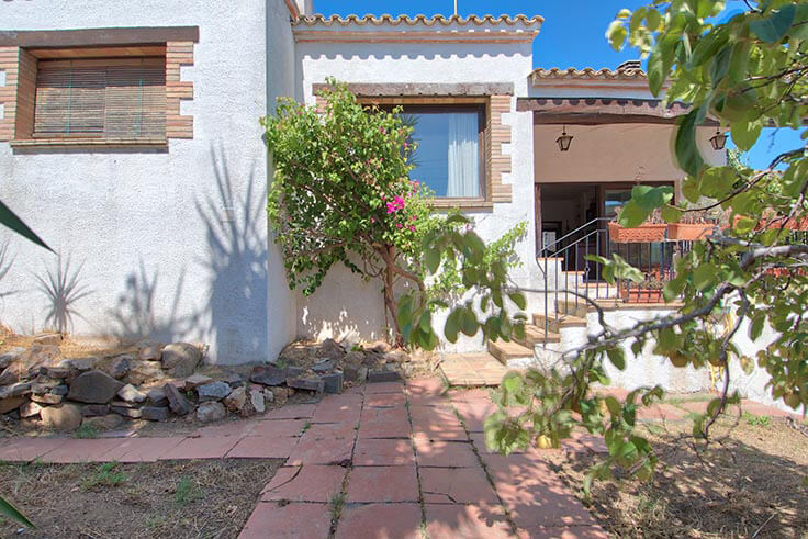 House 4 bedrooms with garden in Mont-ras - Buy - For sale