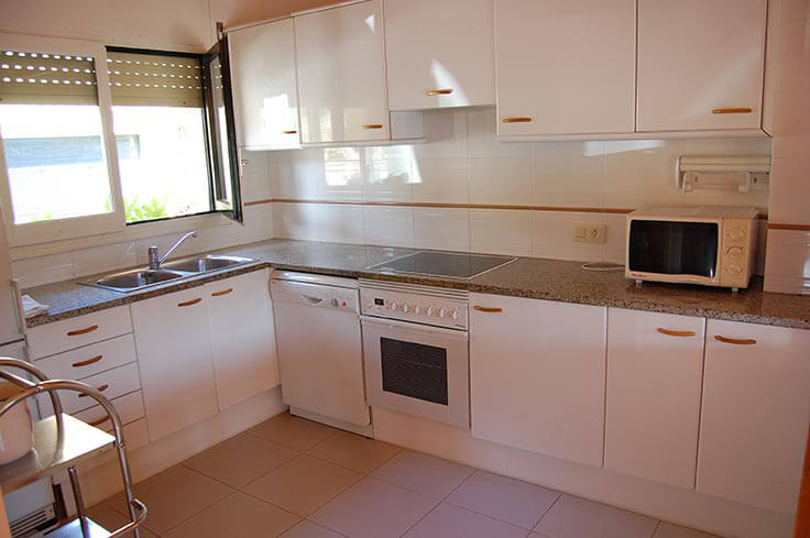 Paired house 3 bedrooms with Pool, Sea views, Parking and garden in Tamariu - Buy - For sale