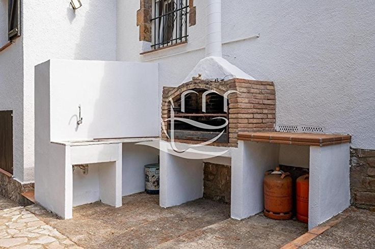 Individual house 3 bedrooms with Air-conditioning in Begur - Buy - For sale