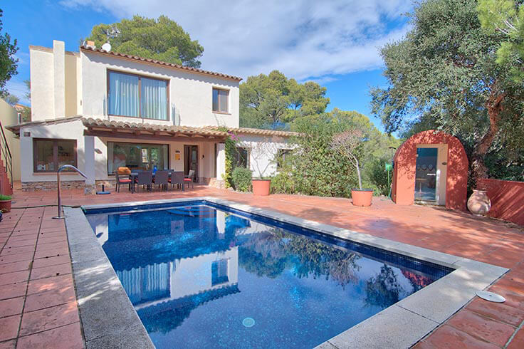 Individual house 4 bedrooms with Pool and garden in Palafrugell - Buy - For sale