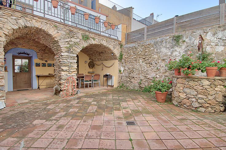 Town house 3 bedrooms in Begur - Buy - For sale
